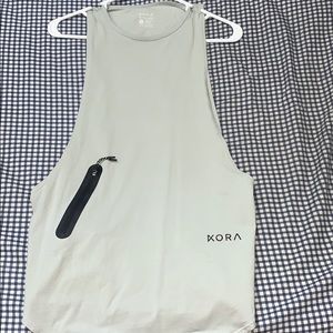 Kora fitness performance tank
